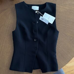 NWT Aritzia Regal Vest